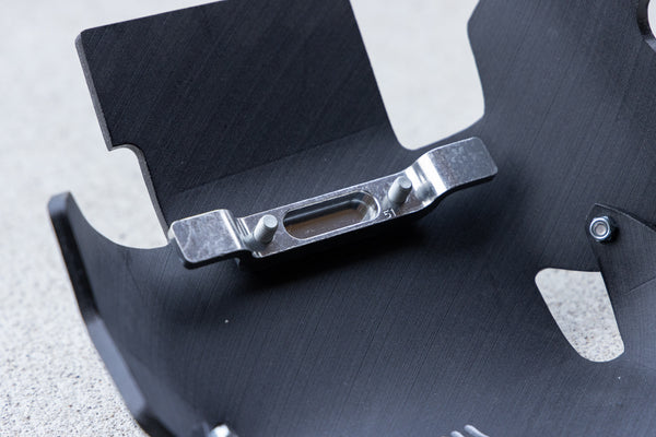 Plateau (英) 2枚 SXSlideplate Skidplate – BeRAD Products